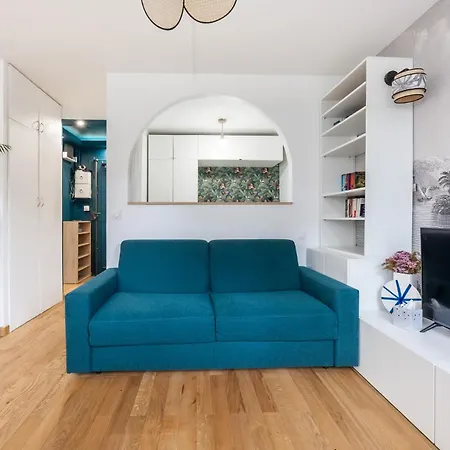 Charming Parisian Away From In The Heart Of Appartamento *